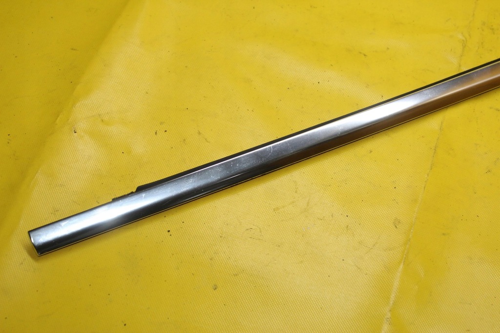 фото №5, Молдинг скло правий перед vw phaeton