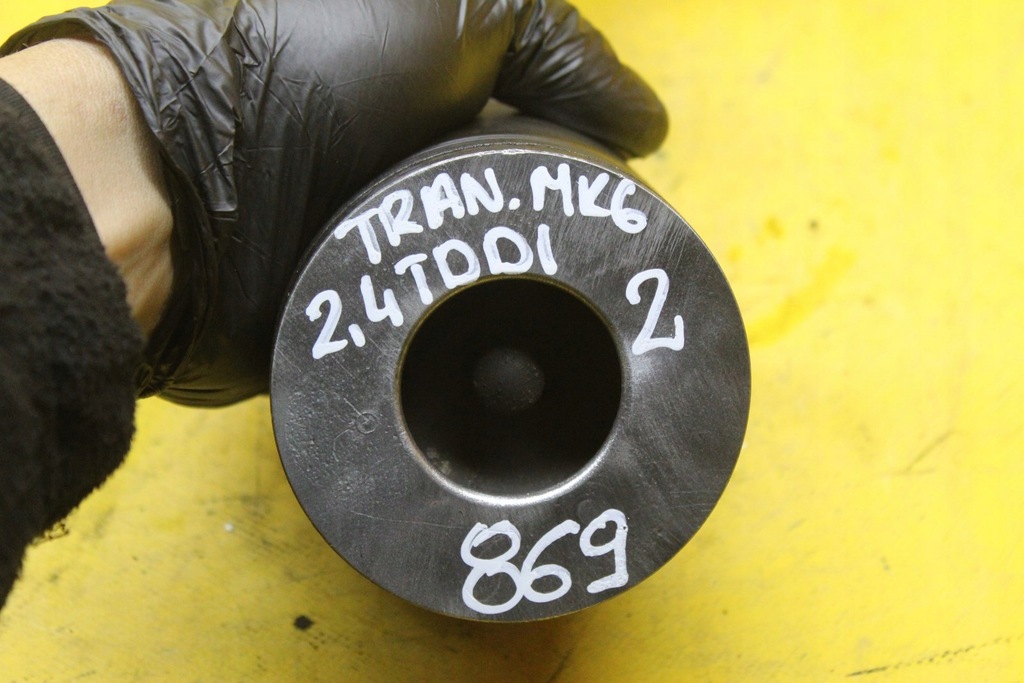 фото №7, Поршень шатун шату́н transit mk6 2.4 tddi 24342d