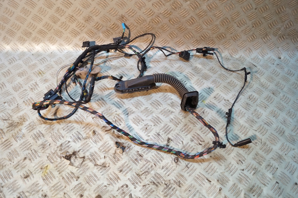 фото №1, Bmw x6 e71 електропроводка двері задня доводчик keyless