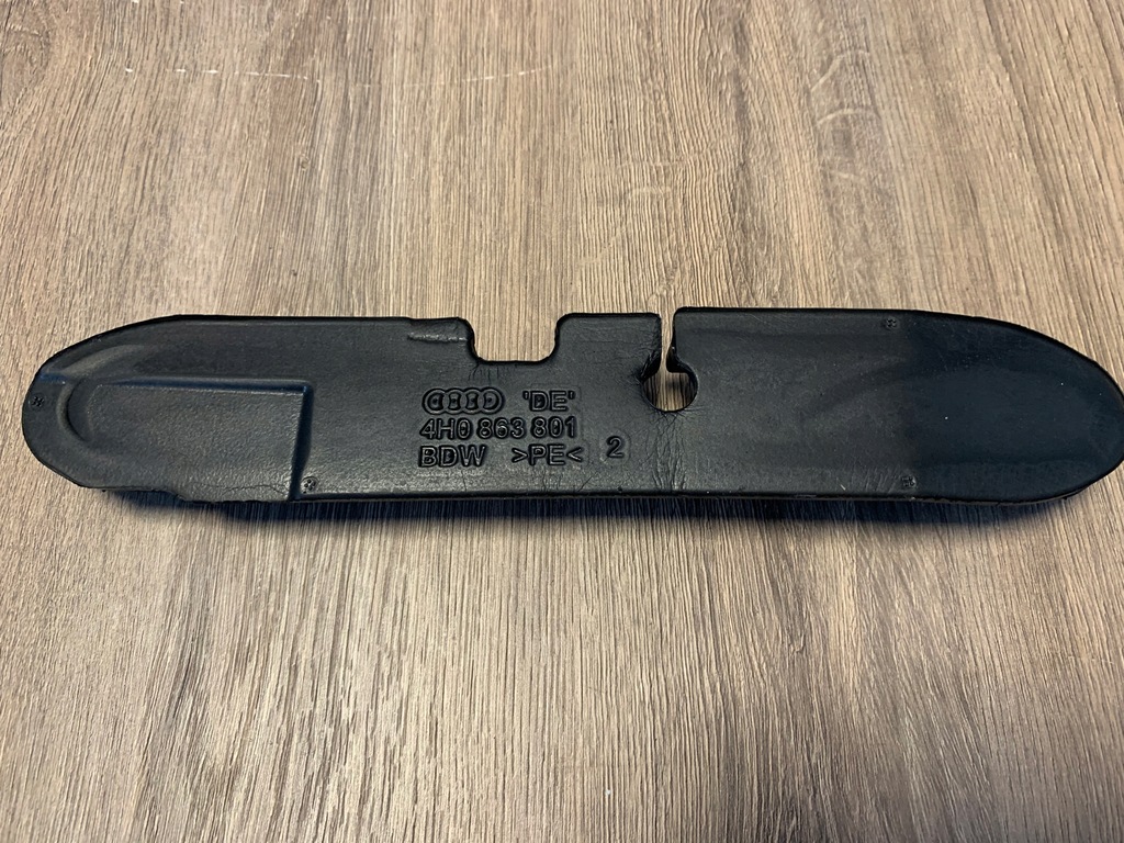 фото №1, Шумоизоляция стойка audi a8 d4 4h0863801