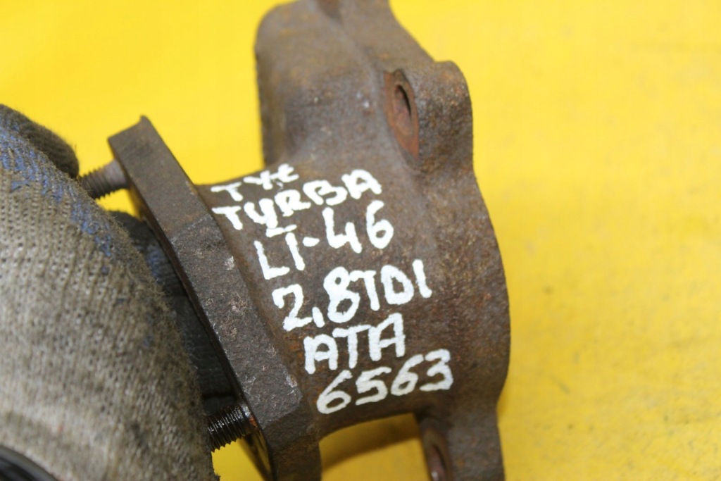 Корпус кронштейн турбины turbo vw lt46 lt28 2.8 tdi ata 94020412005 Недорого
