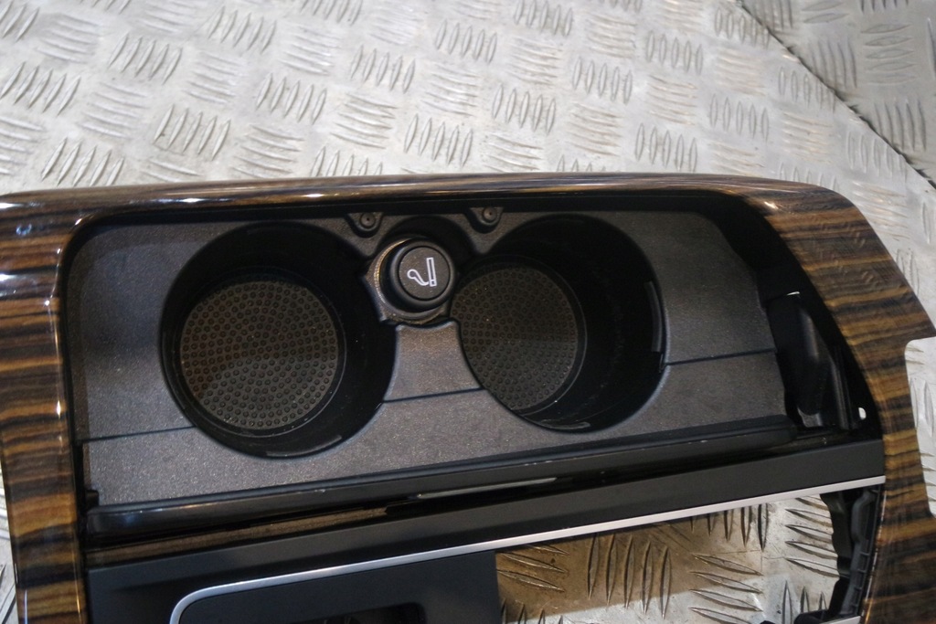 фото №5, Накладки декоративні внутрішнє maserati levante p155