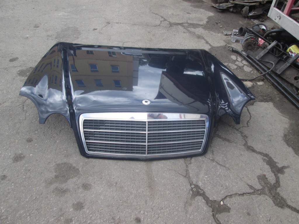 Купити Mercedes w210 капот двигуна