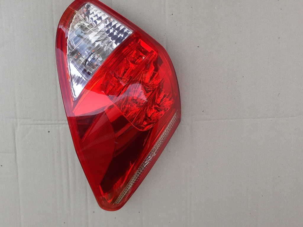 фото №1, Лампа права задня led - toyota rav-4 rav4 iii 06-09