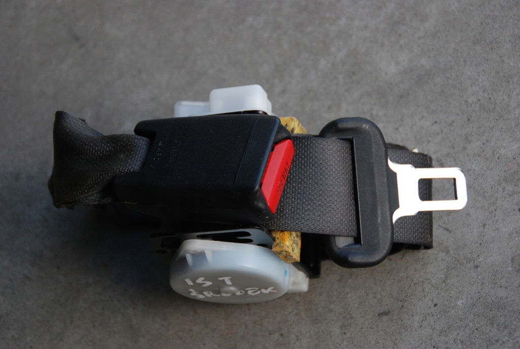 фото №2, Pas безпеки задня кліпса lexus is 05-13