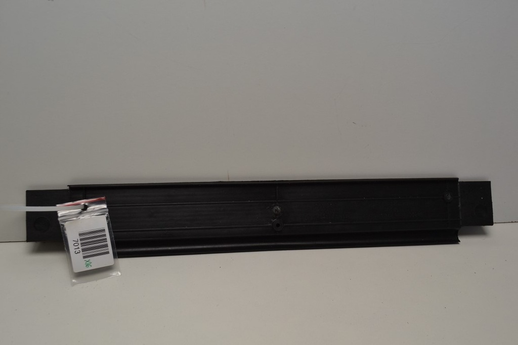 фото №4, Fiat 125p защита накладка порог задняя задняя молдинг