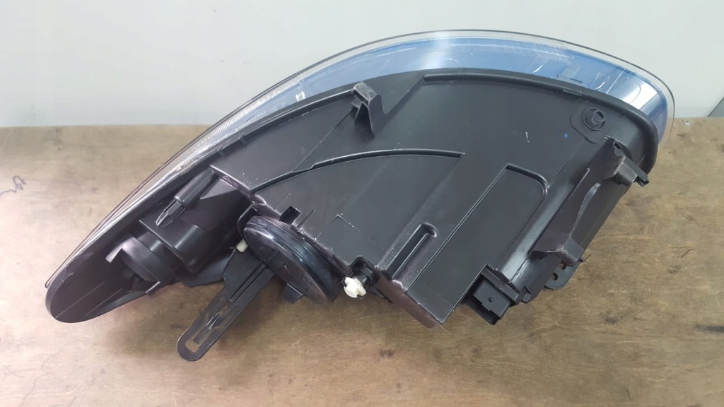 фото №3, Лампа renault fluence права