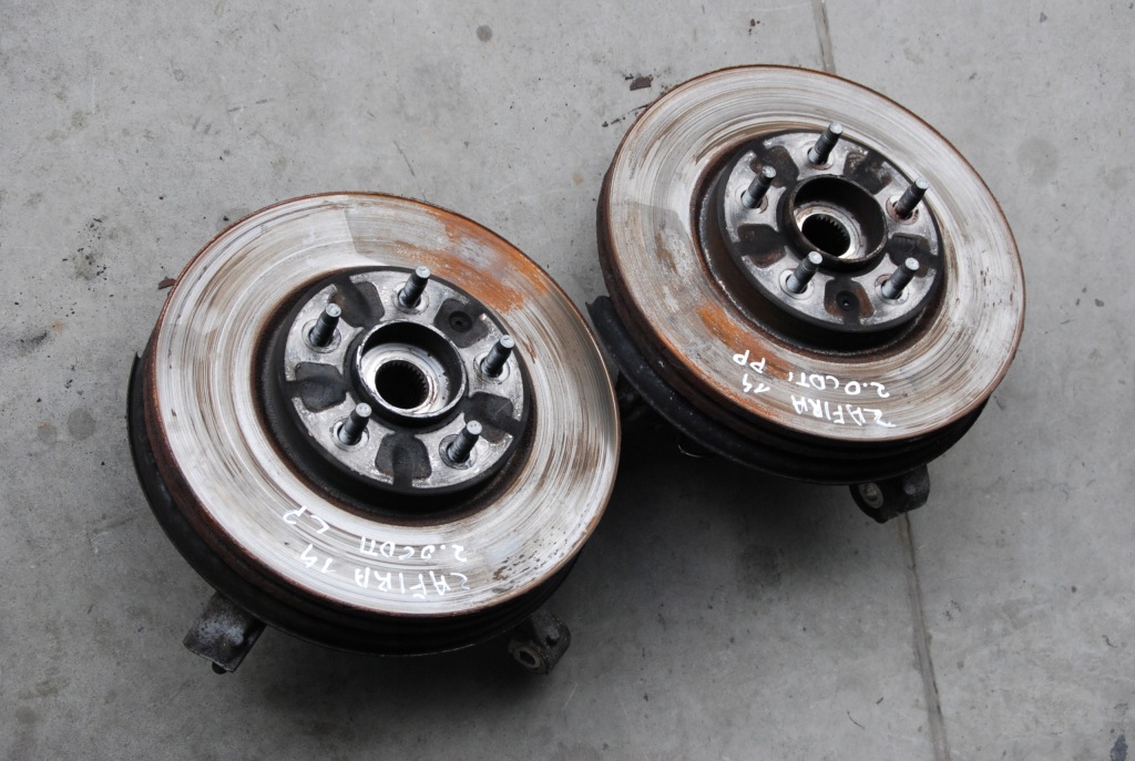 фото №1, Zafira c 2.0 cdti поворотный кулак ступица p / l перед