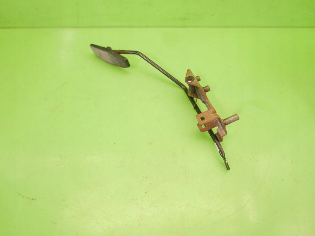 фото №7, Педаль газа mazda premacy i cp fl 1.8 16v 01-05