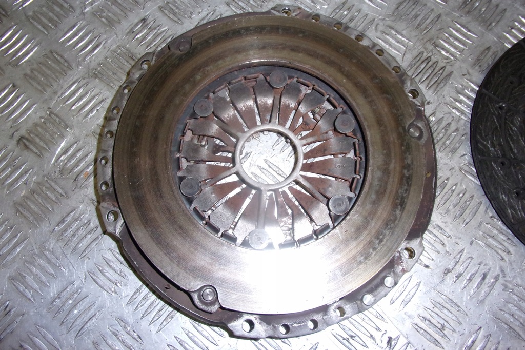 фото №6, Сцепление диск прижим kia ceed i i30 2.0 crdi 06-