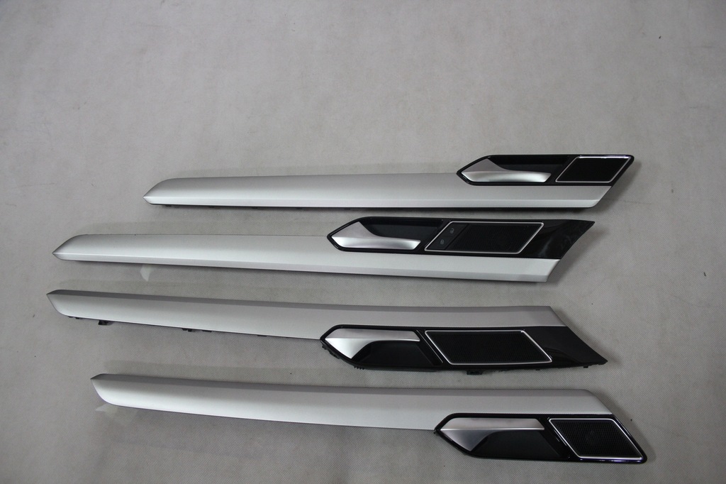 фото №1, Накладки двері sonavox vw passat b8 arteon