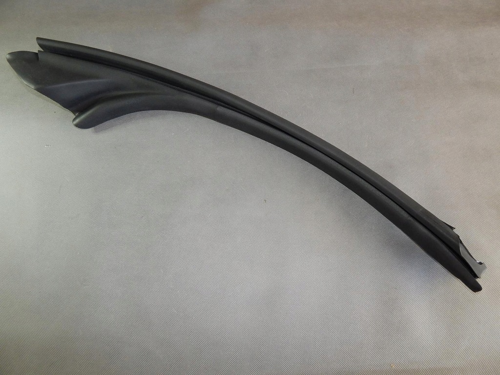 фото №1, Audi a5 f5 прокладка двері 8w7831721