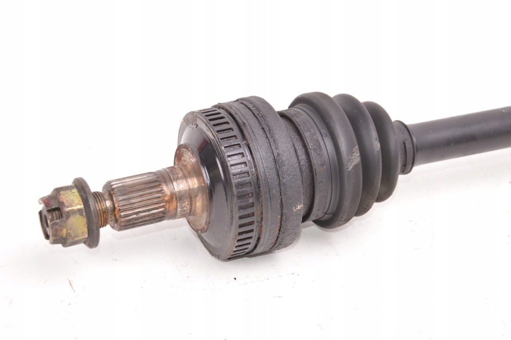 Porsche boxster 986 приводной вал задний 98633202407 Доставка