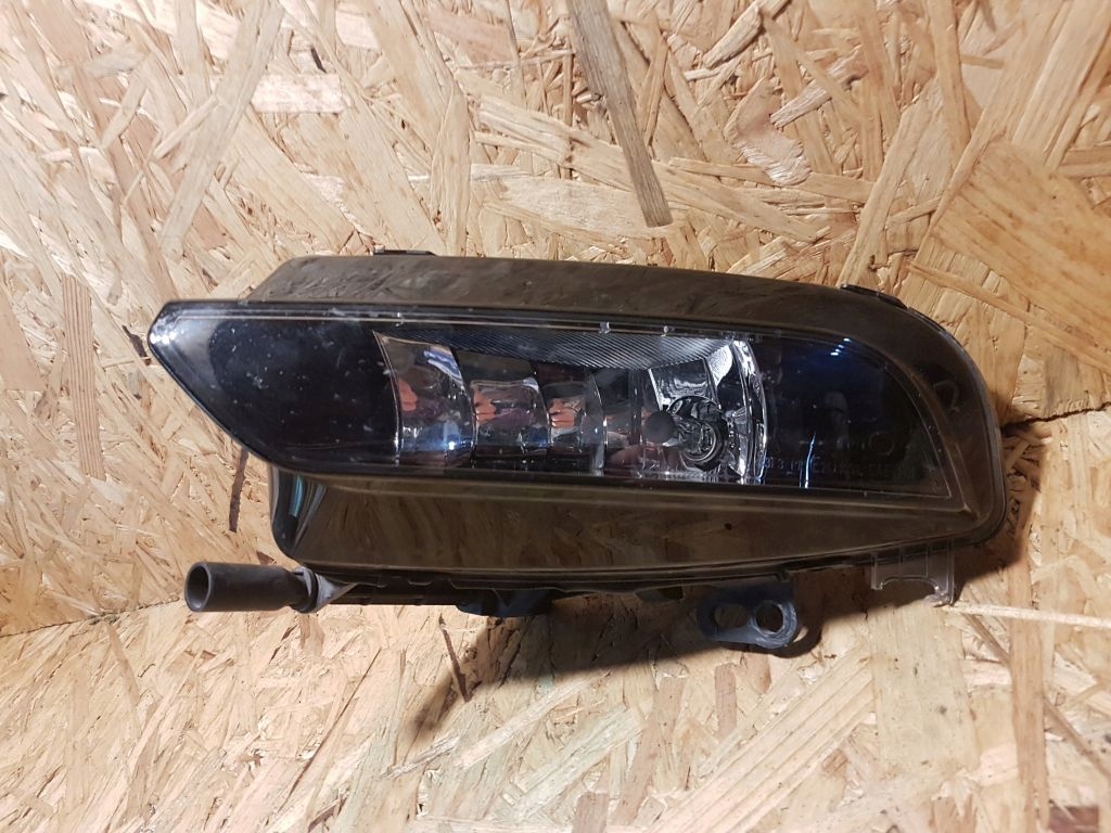 Купити Audi a3 8v0 12- протитуманна фара w бампер перед l