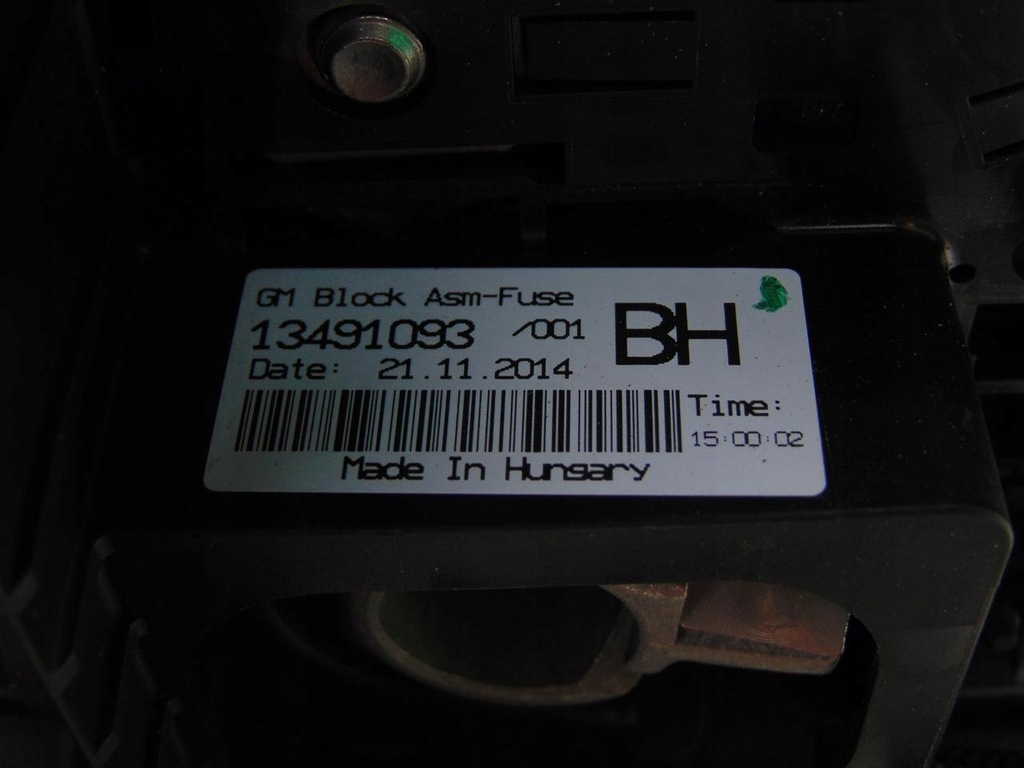 фото №5, Корпус предохранителей na аккумулятор клемма corsa e