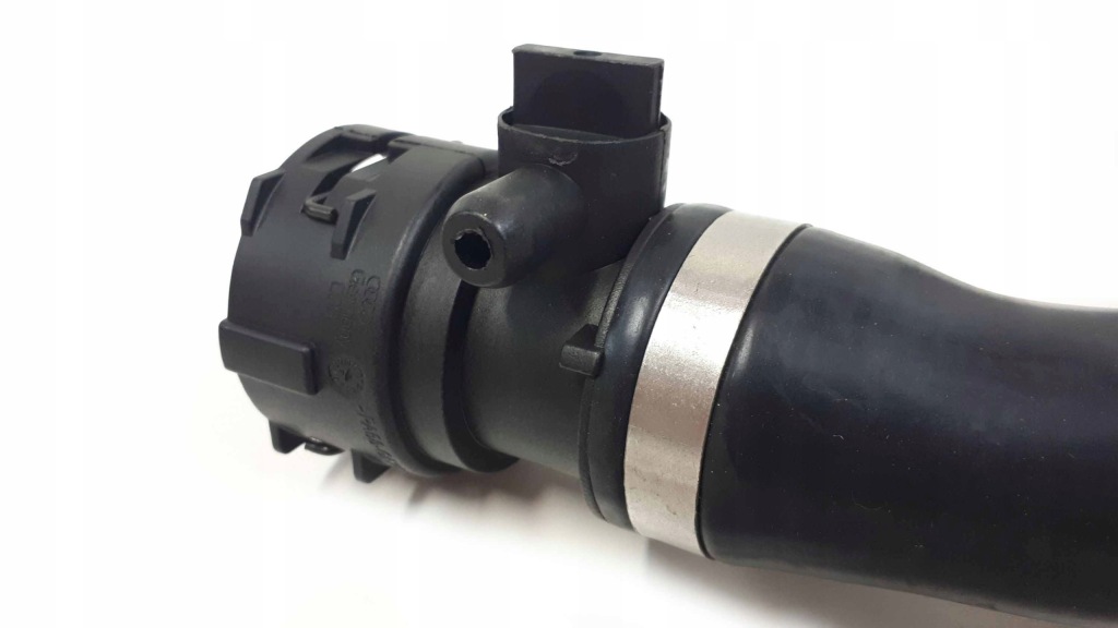 фото №4, Патрубок труба рідина охолоджуючої audi a6 3.0 4f0121055e