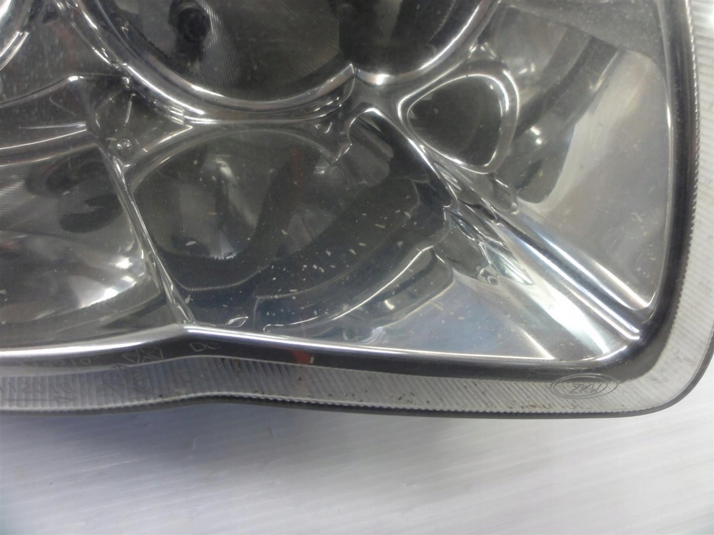 фото №11, Chrysler voyager lift 05-07 лампа ліва права eu