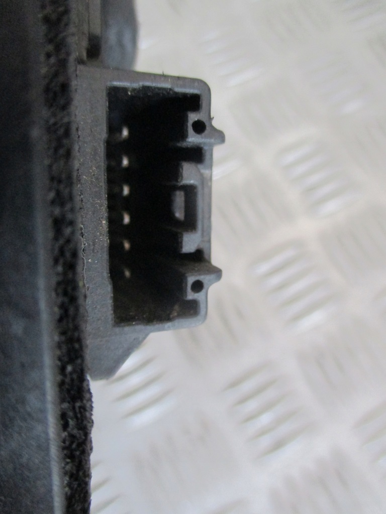 фото №5, Замок правый задняя mazda 6 02-05r gj6a