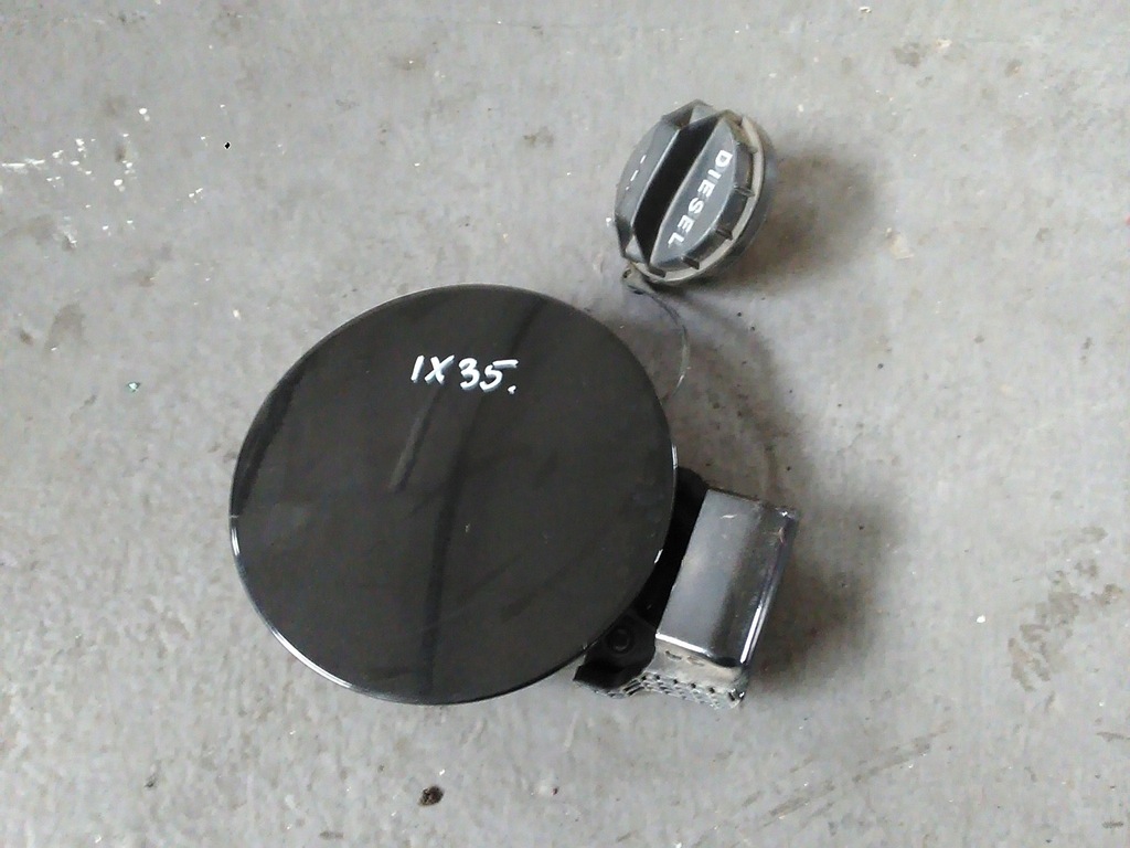 фото №1, Hyundai ix35 кришка заливної пального czarna niebieska