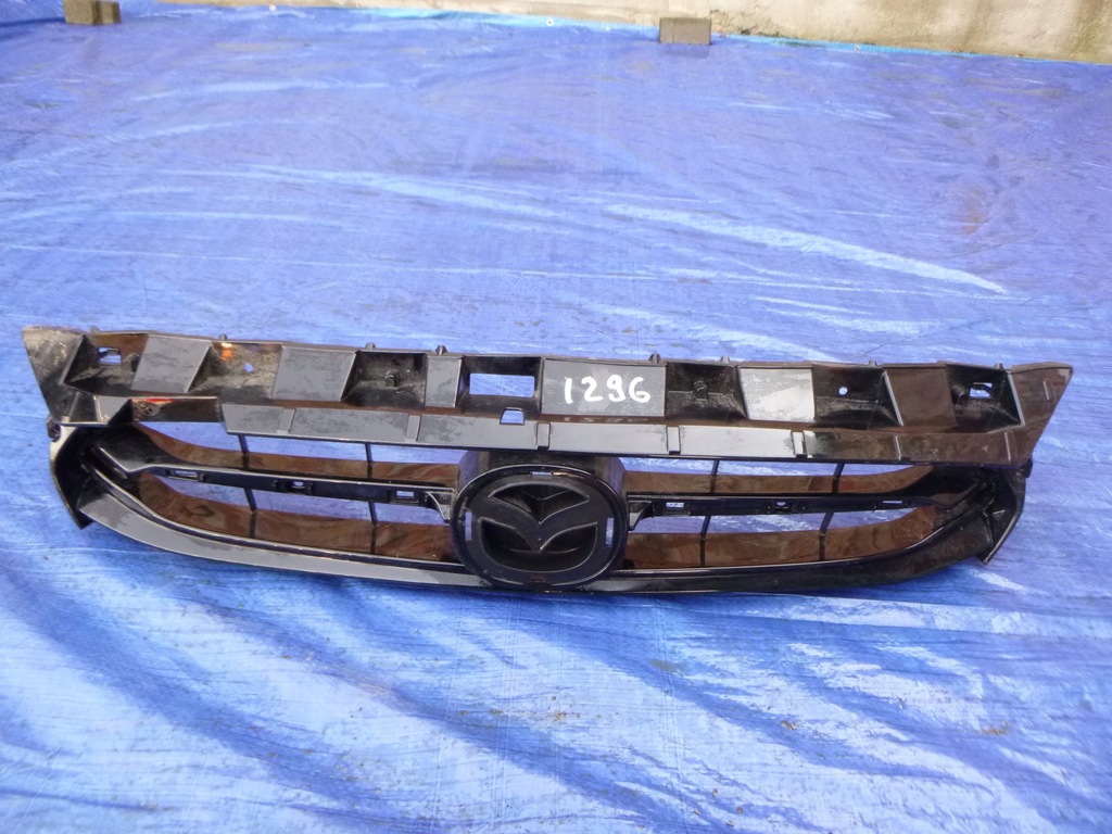 фото №1, Mazda 2 15+ решётка радиатора решётка радиатора