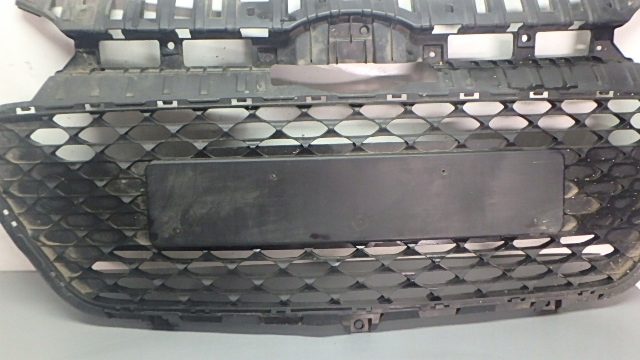 фото №5, Hyundai i20 решётка радиатора решётка радиатора бампера 2014 86569-c8010