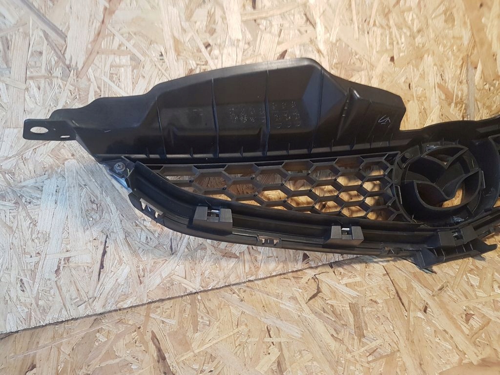 фото №8, Mazda 5 v lift 08-10 решітка радіатора решітка радіатора w бампер перед