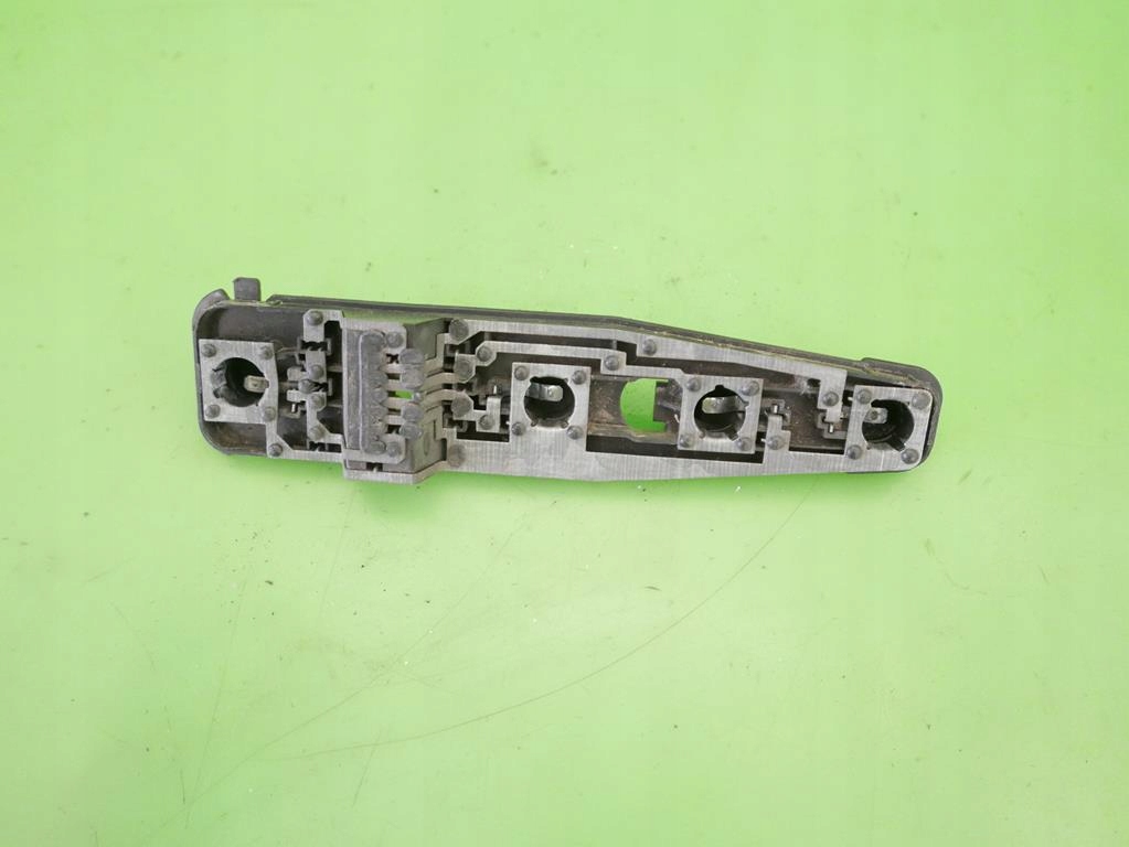 фото №6, Молдинг вкладка лампи правий задня opel vectra b kombi