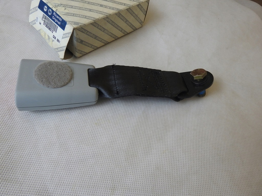 фото №5, Крепление поперечина безопасности сиденье fiat marea 99-02