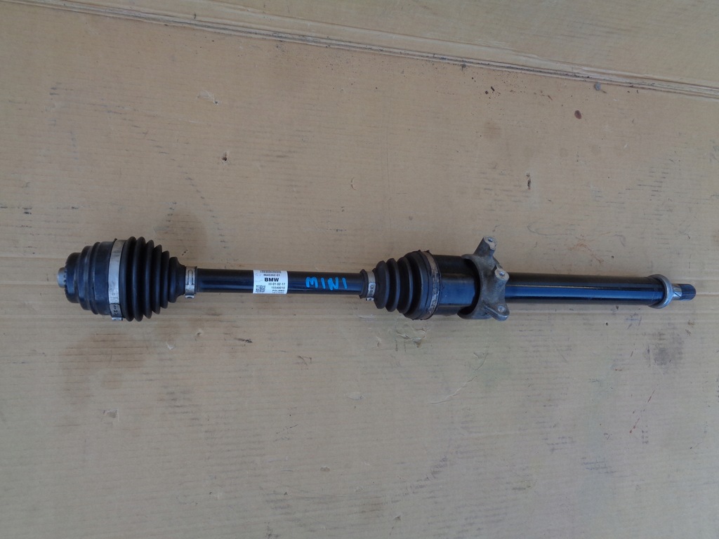 фото №1, Приводной вал правая длинная mini cooper f56 1.5 d 8643362