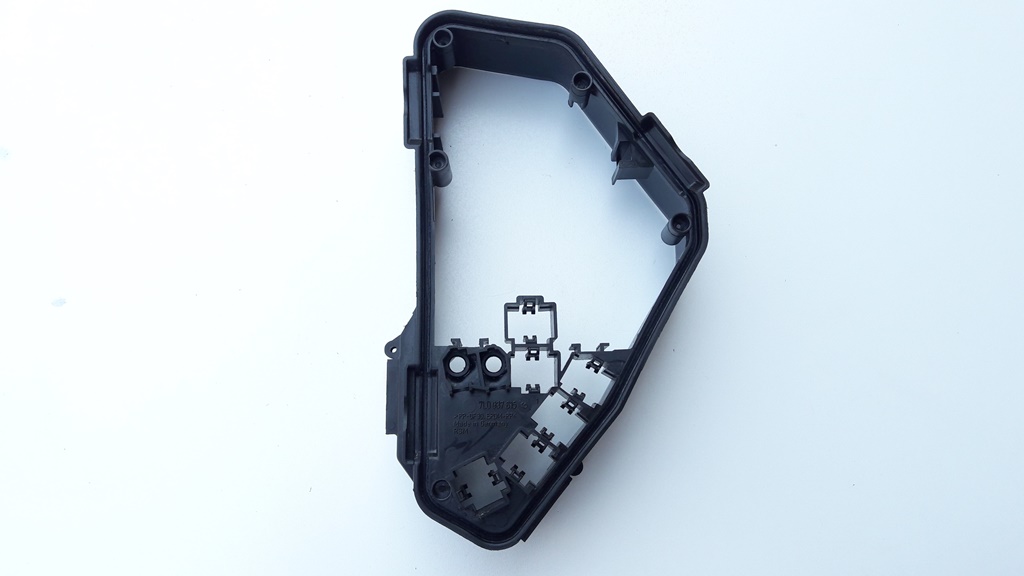 фото №1, Кронштейн рамка реле cayenne 7l0937615