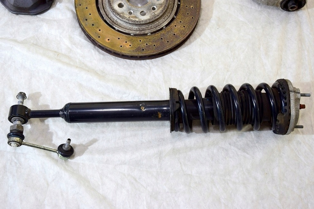 фото №16, Ghibli поворотный кулак рычаг амортизатор диск ступица