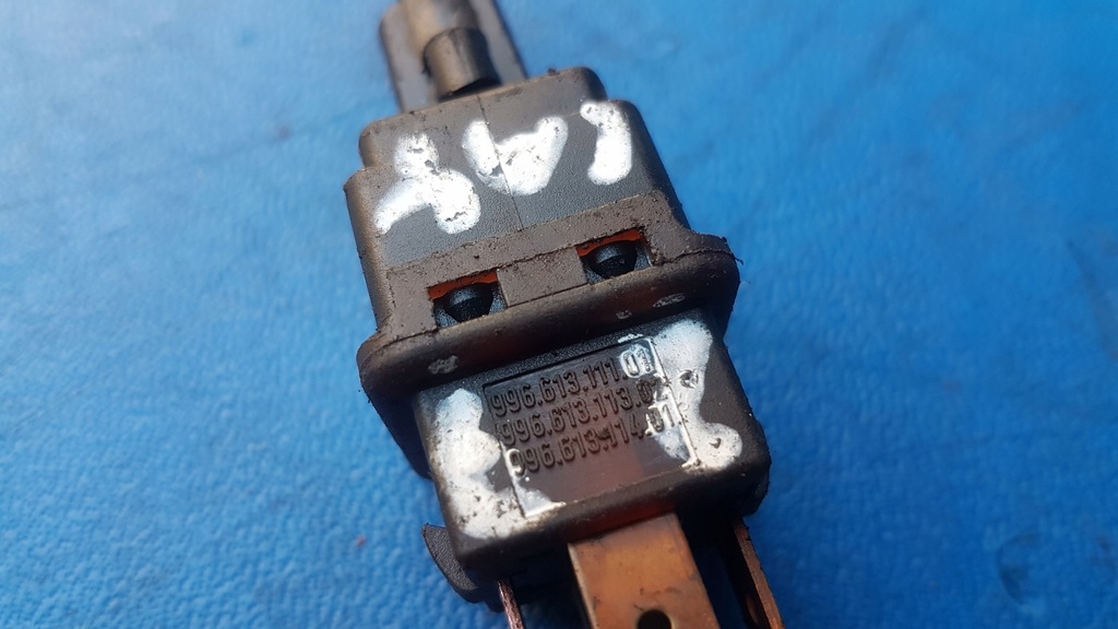 фото №6, Выключатель датчик педаль тормоза porsche cayman 987