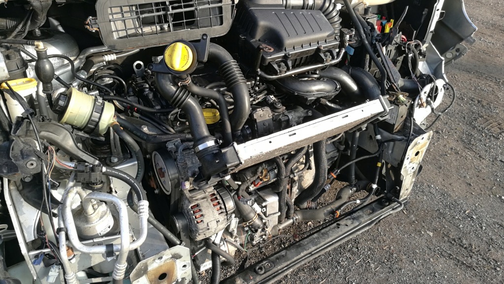 Купить Двигатель trafic vivaro primastar 2.0 dci m9r 129tys