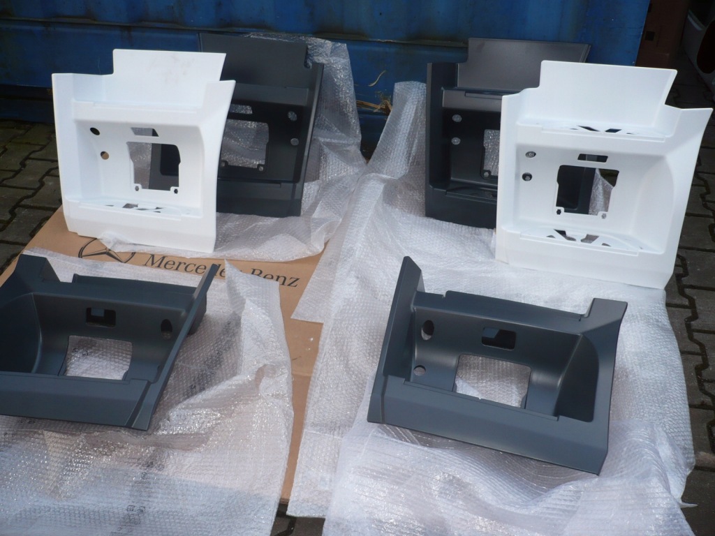 фото №1, Підніжка mercedes actros правий білий 9606661903