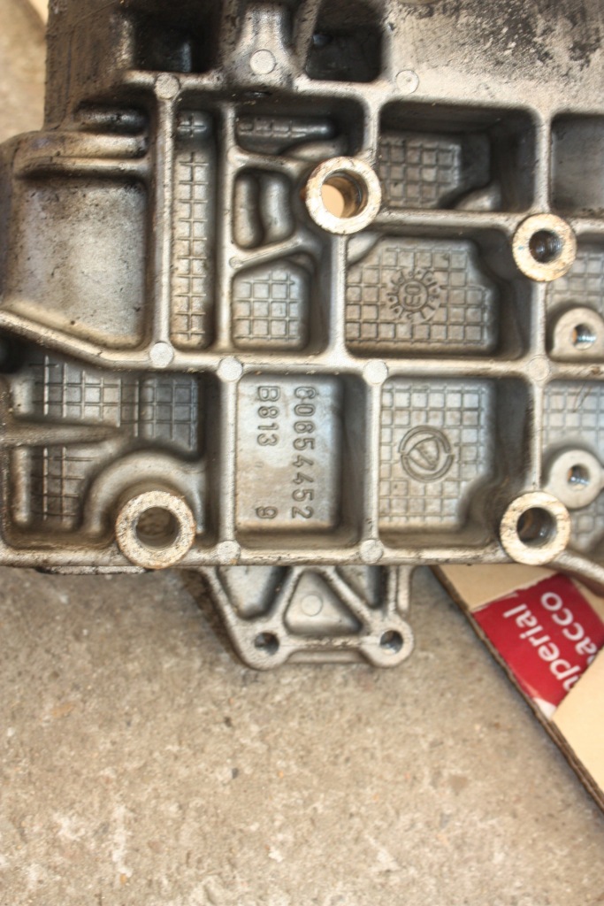 фото №2, Підпора ролик натягувач alfa romeo gt 2,0 jts