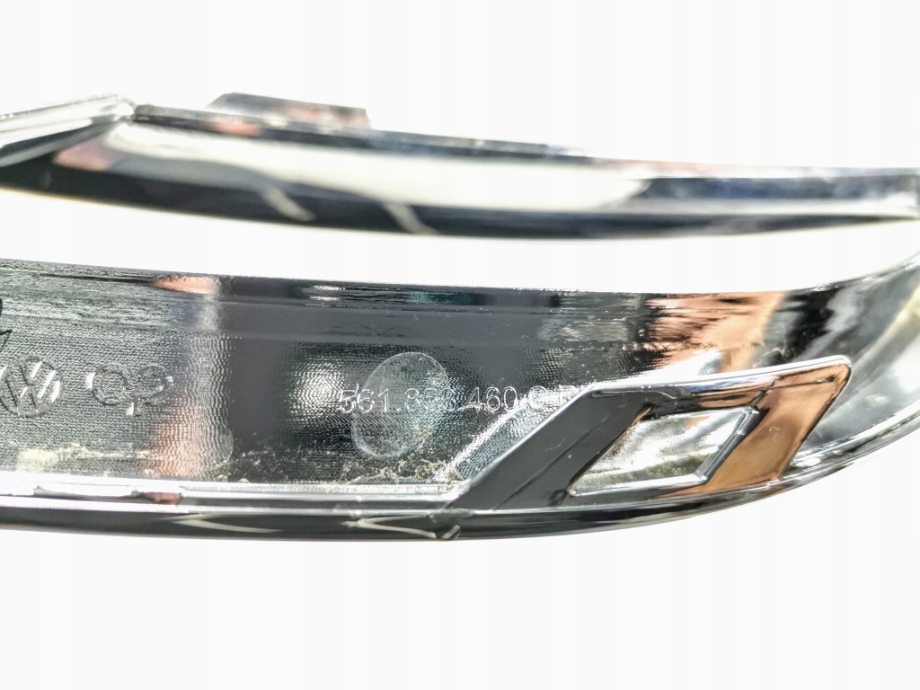 Рамка хром выхлоп passat америка r-line 561853460g в Украине