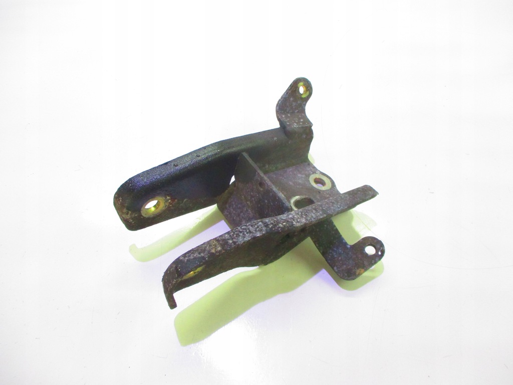 фото №7, Mitsubishi space star 1.9 di-d кронштейн двигателя