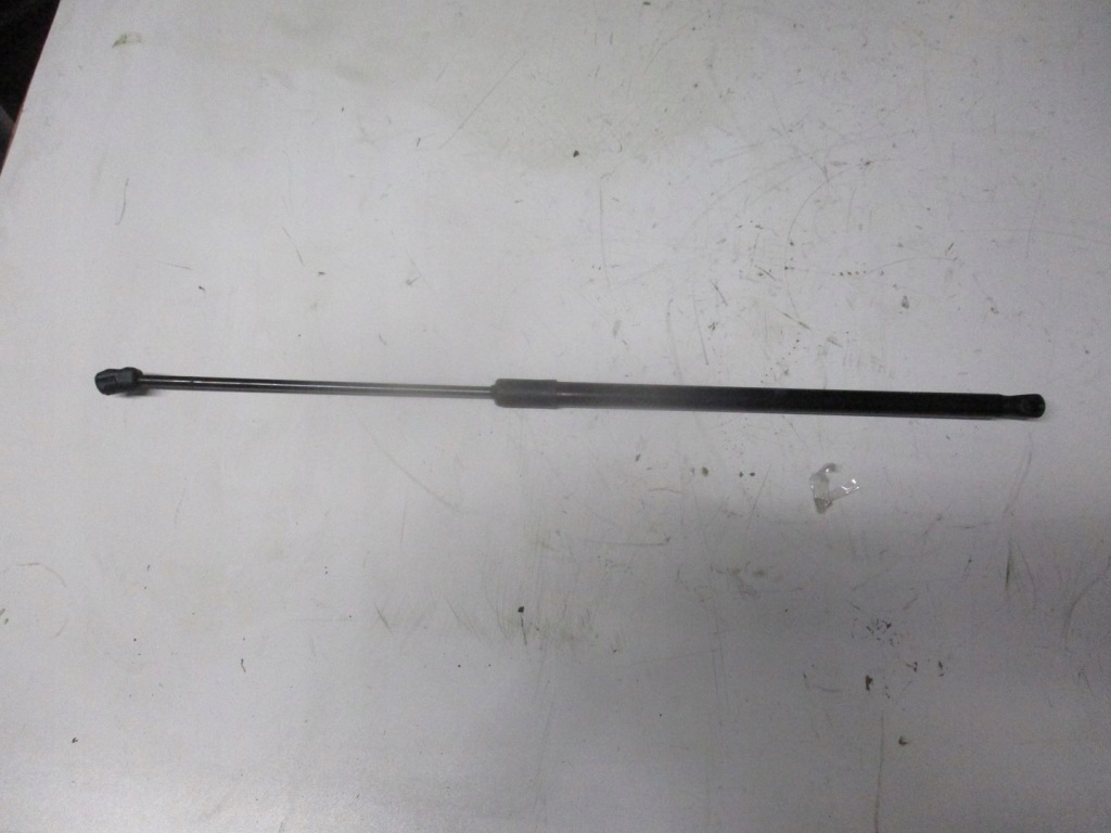 Купити Привід капот mercedes gla 156 1979150490n