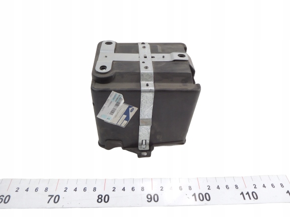 фото №1, Основание аккумулятор ford fiesta 95-02 1103727