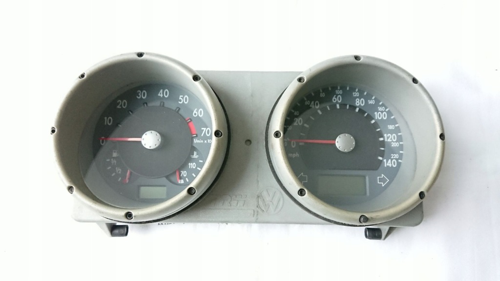 Купити Vw polo 6n рестайлінг  панель приборів 6k9920906g