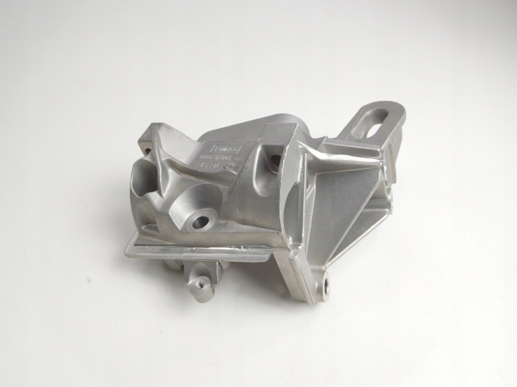 Кронштейн двигуна ford fiesta figo 1538467 Доставка