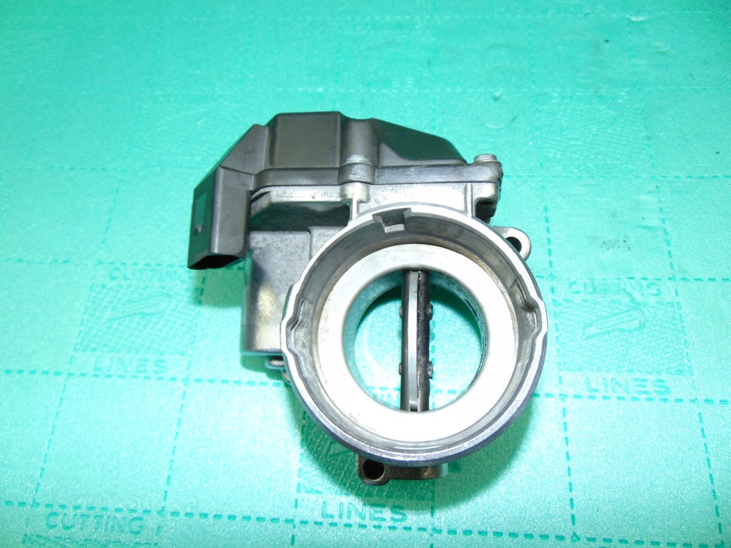 Купити Дросельна заслінка 1,4tdi 1,9tdi 2,0tdi 03g128063a bls bmp bmm bms