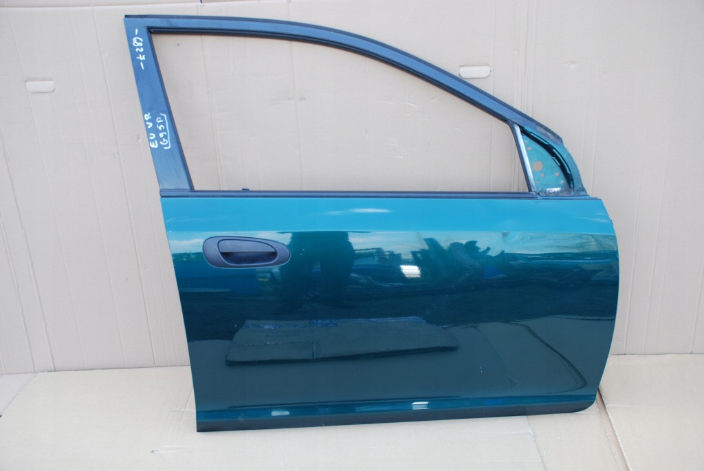 фото №1, Honda civic 5d vii gen 01-05 дверь передние правое