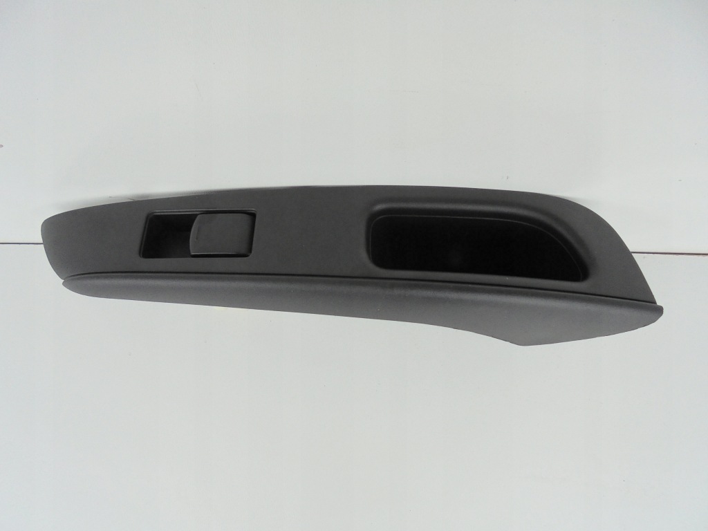 фото №1, Note ii e12 переключатель окон правый задняя 829603vw0a