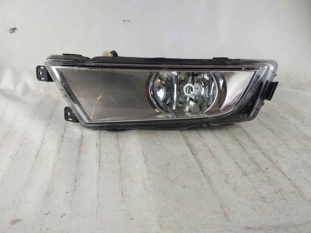 фото №1, Протитуманна фара лівий skoda octavia iii 2012-2016