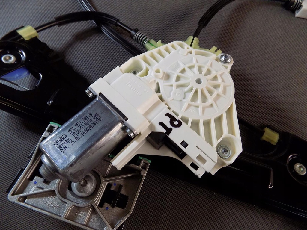 фото №4, Подъемник окон audi оригинальный номер 4g8837462c