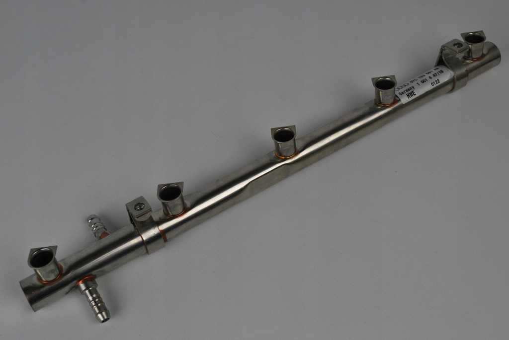 фото №1, Молдинг впрыскная правая audi r8 07l133681ab