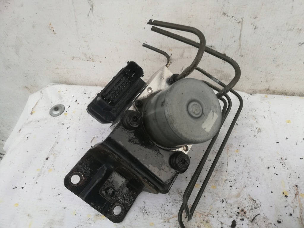 фото №1, Насос abs kia carens iv 2013-2018r