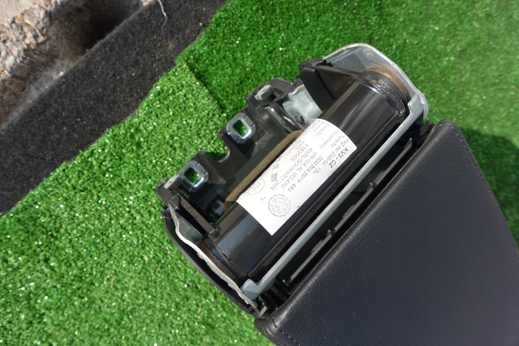 фото №10, Туннель средний подлокотник кожа vw passat cc lift