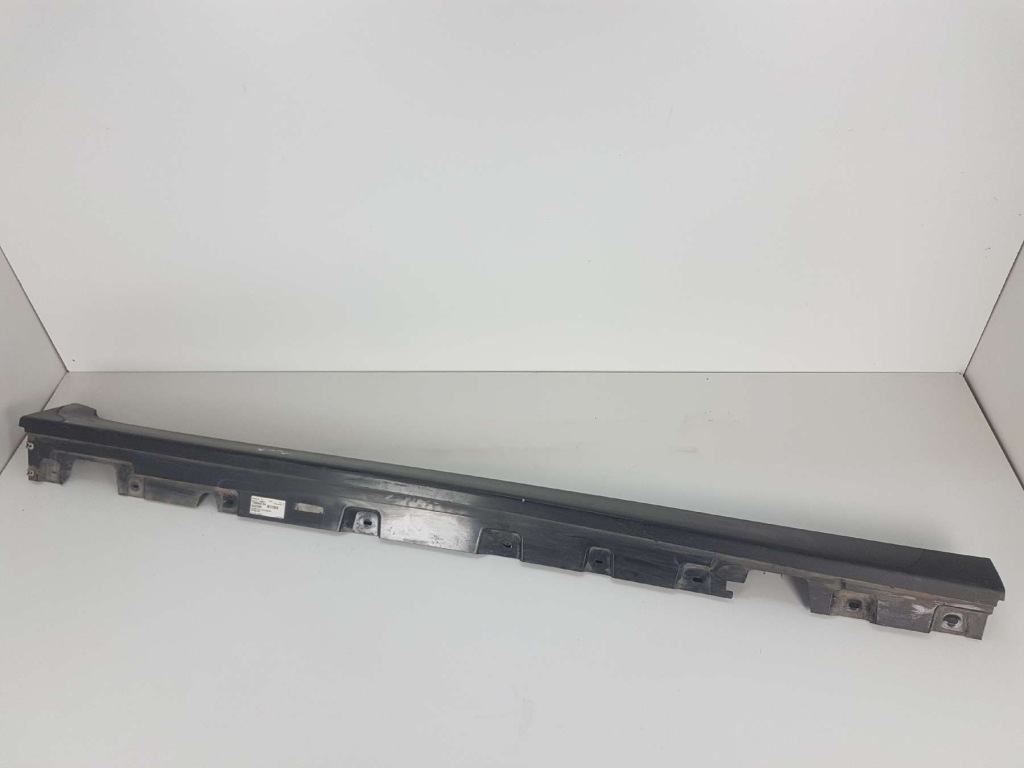 фото №1, Bmw 5 f11 lci молдинг порог порог правая 7350942